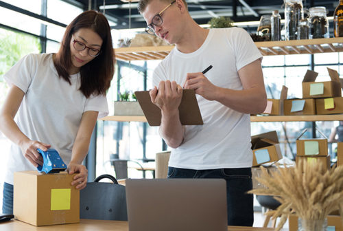 Reselling 104: Order Fulfillment and Great Customer Service Order Fulfillment and Great Customer Service